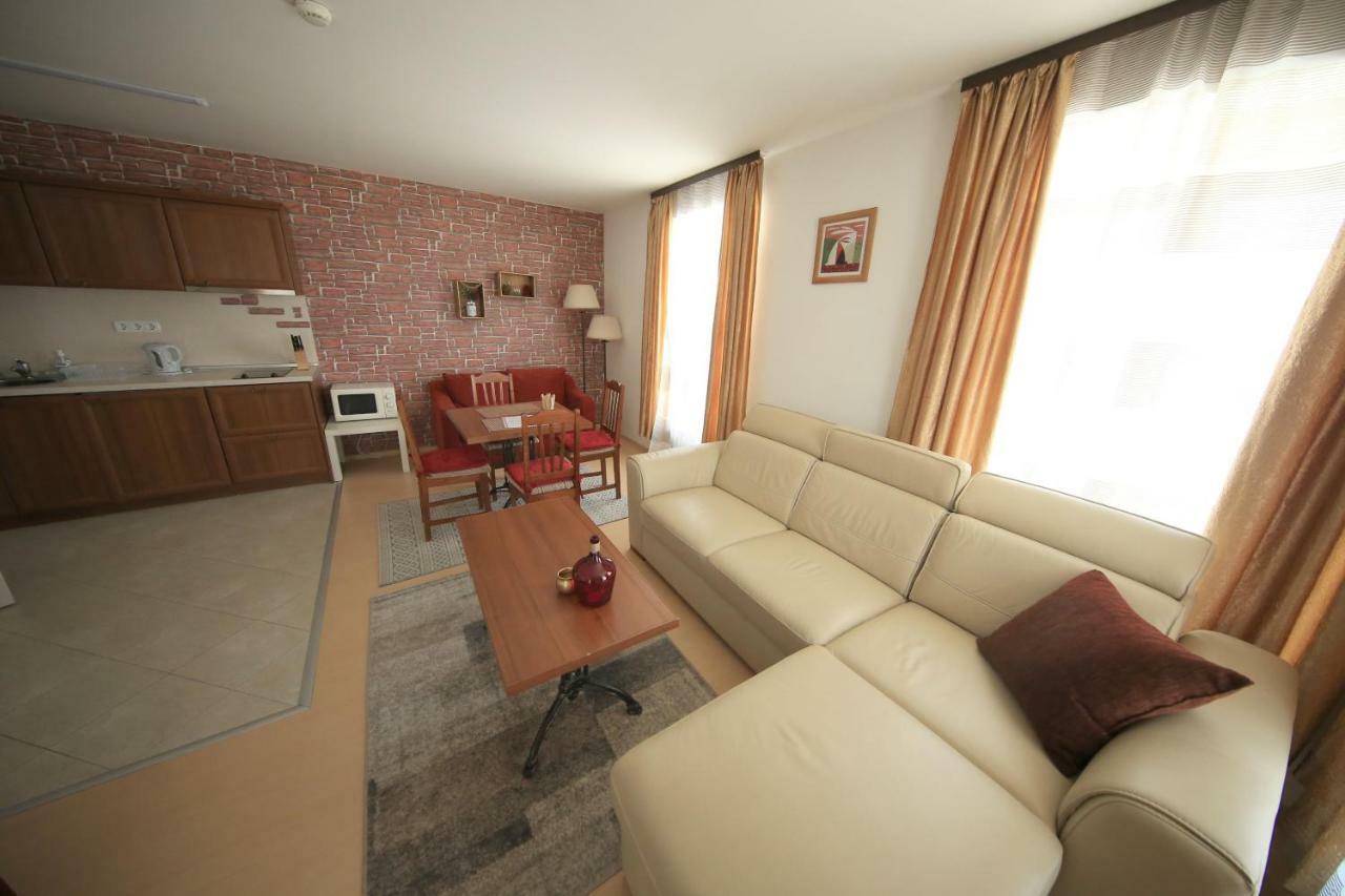 Great Location Near Lift Apartment Банско Екстериор снимка